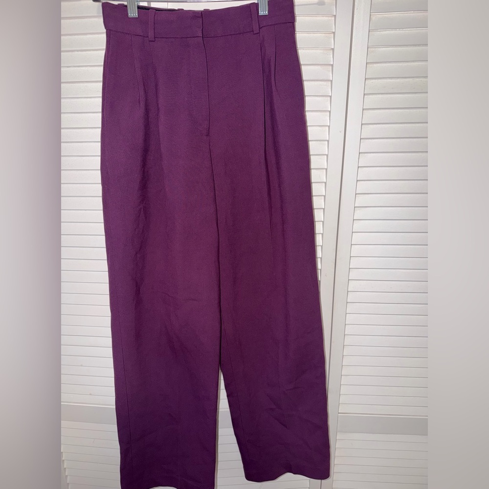 Aritzia Purple Wide Leg Pants Relaxed Fit size 4